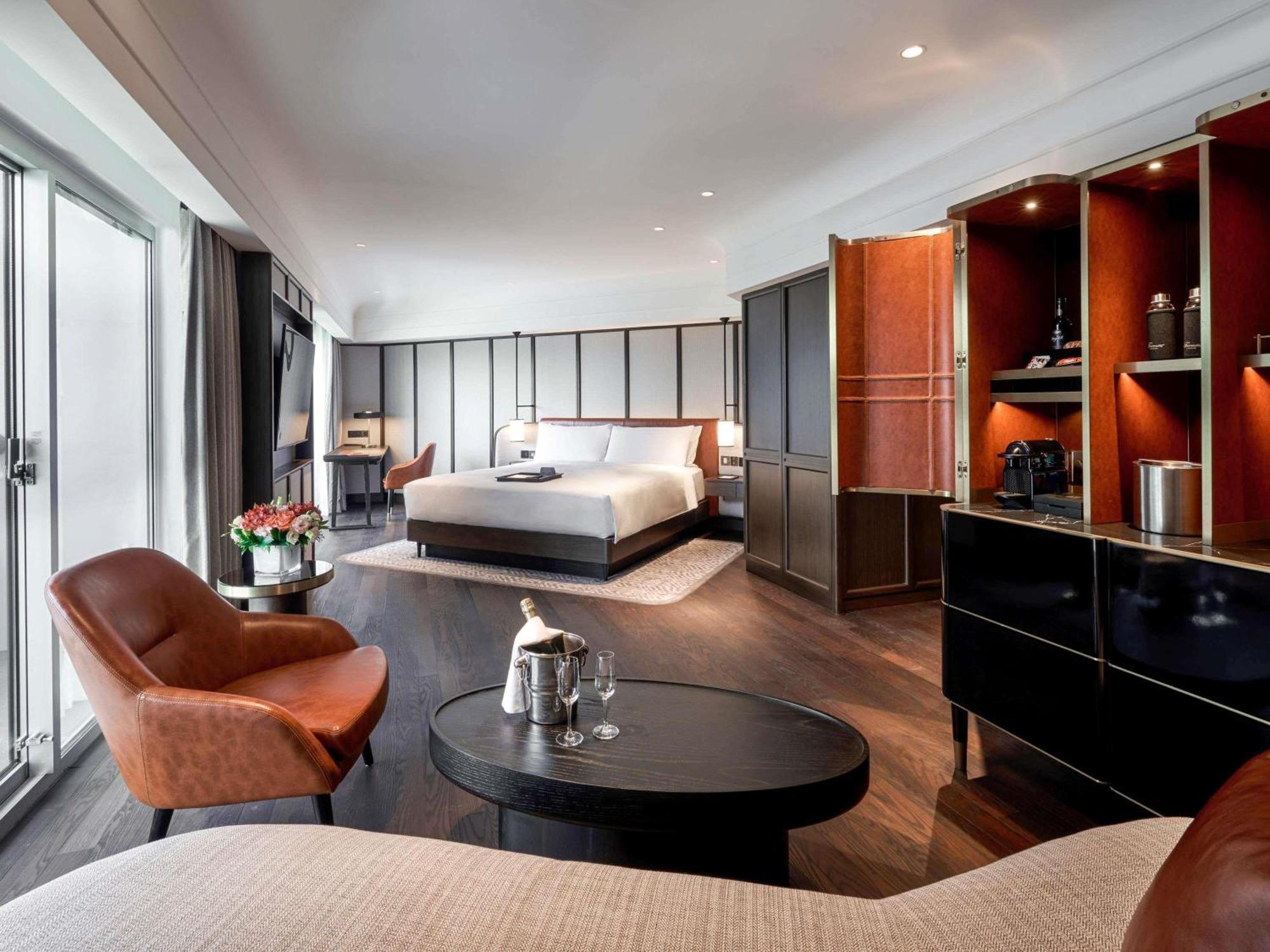 Fairmont 5*